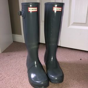 Hunter rain boots tall